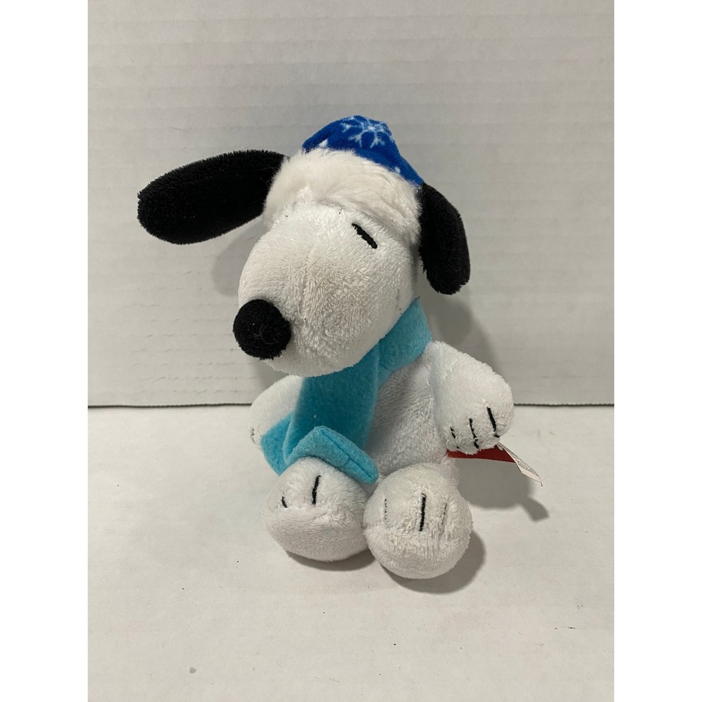 Peanuts Snoopy Plush Winter Snowflake Hat Scarf White Small